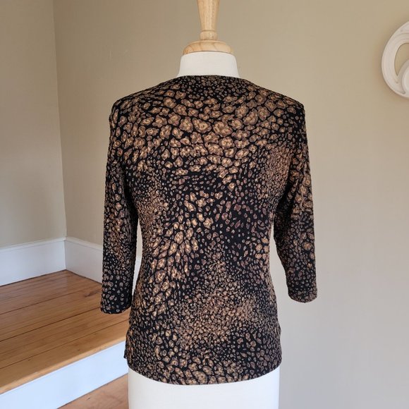 JM Collection 3/4 Sleeve, Black/Gold Textured Print Stretchy Top. Size S - Picture 6 of 9